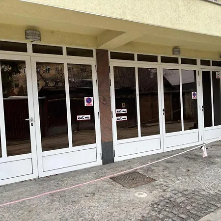 Amber Free Parking * Sarajevo